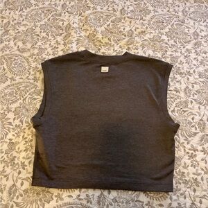 Vuori Sleeveless Women's Top